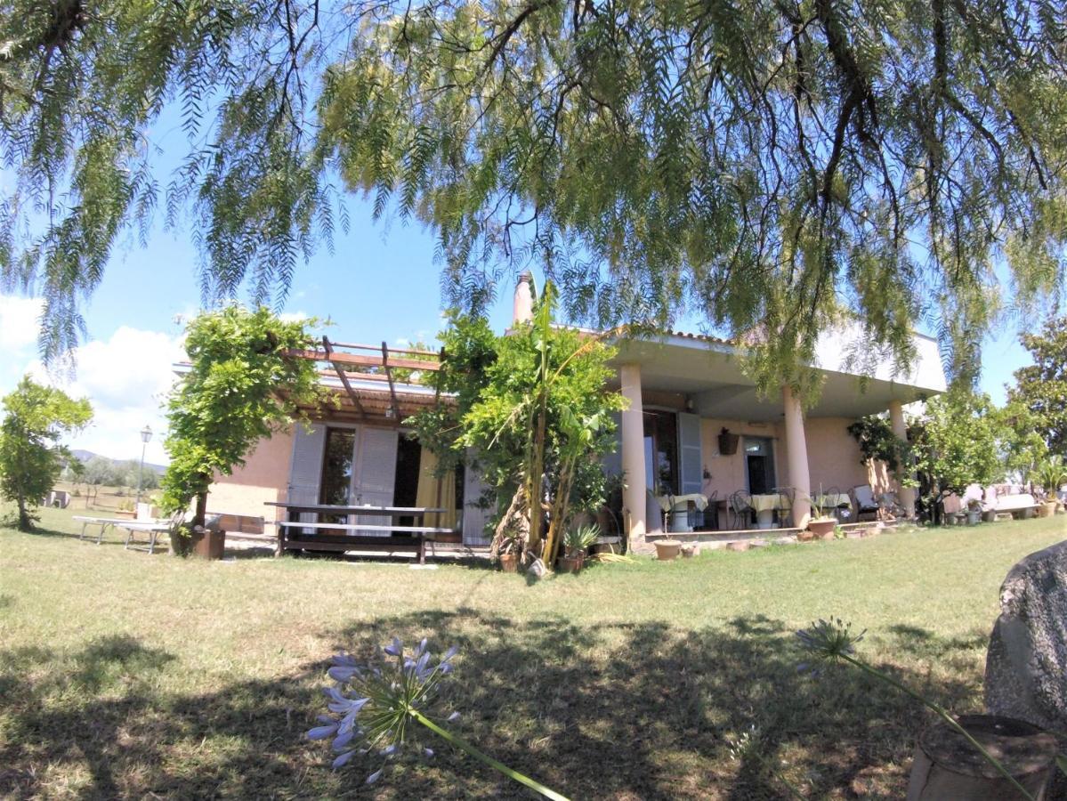 Appartamento In Villa Di Judighes Черветери Екстериор снимка